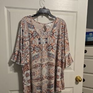 Paisley Print Flutter-Sleeve Tunic Top - Cream & Rust